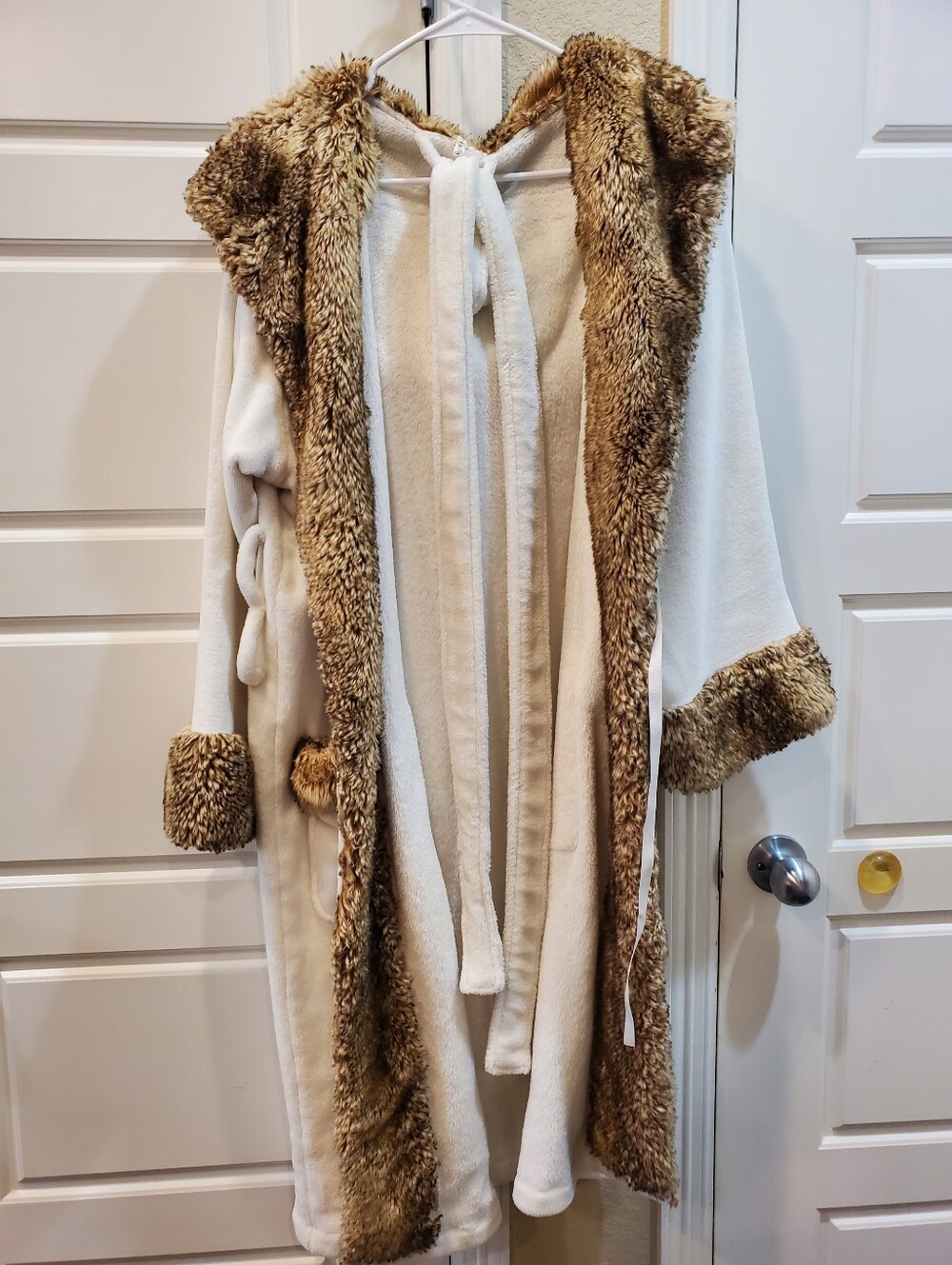 Pottery Barn Robe